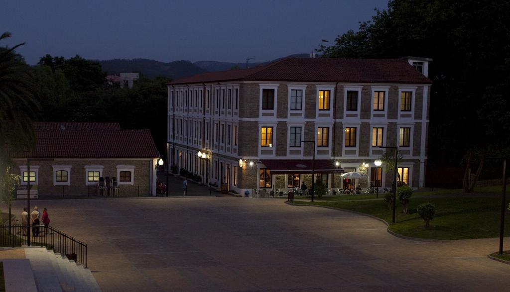 Hotel Balneario De 阿尔泰修市 外观 照片
